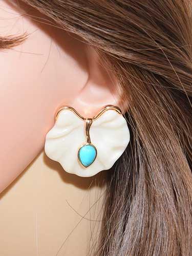 Cute Acrylic Flower Stud Earrings - SHExFAB