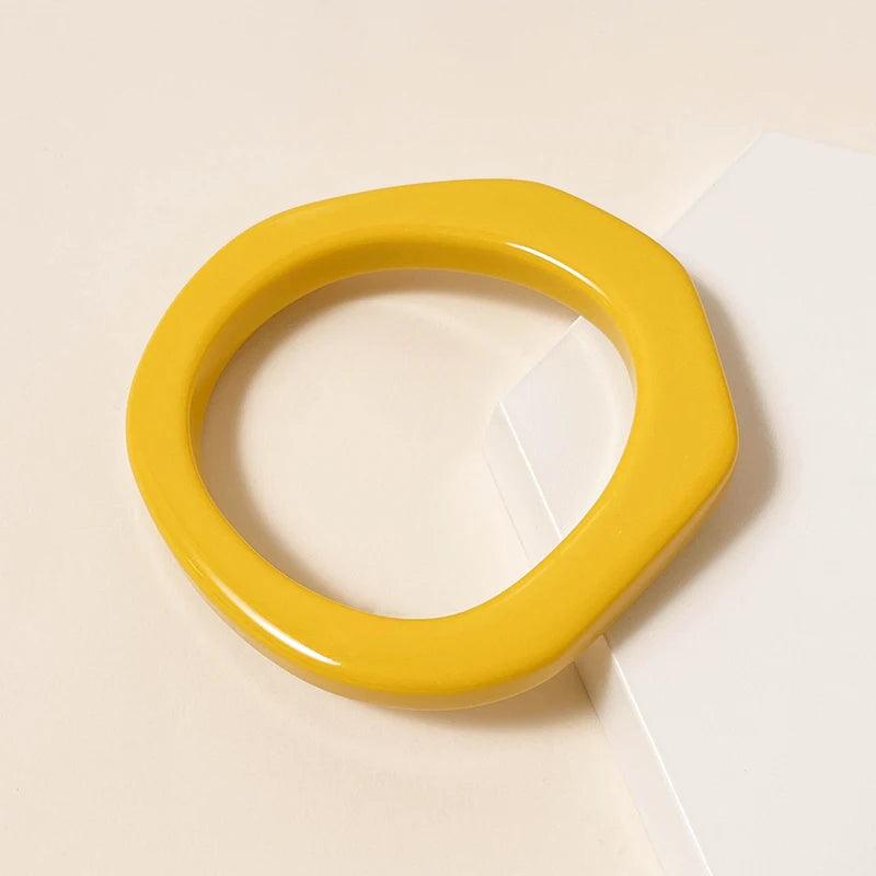 Irregular Round Acrylic Bangle Bracelet - SHExFAB