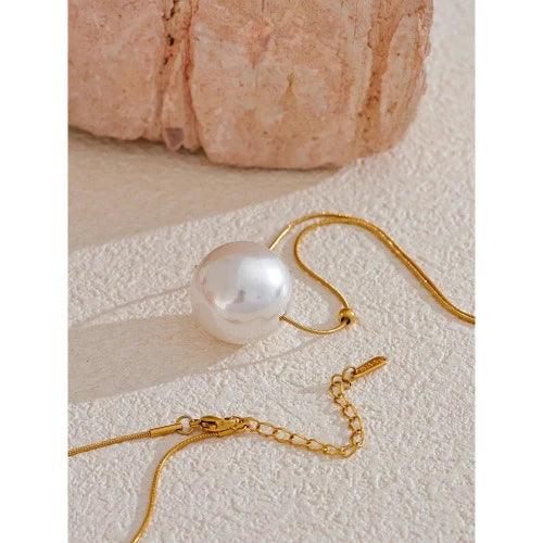 Round Imitation Pearl Pendant Necklace - SHExFAB