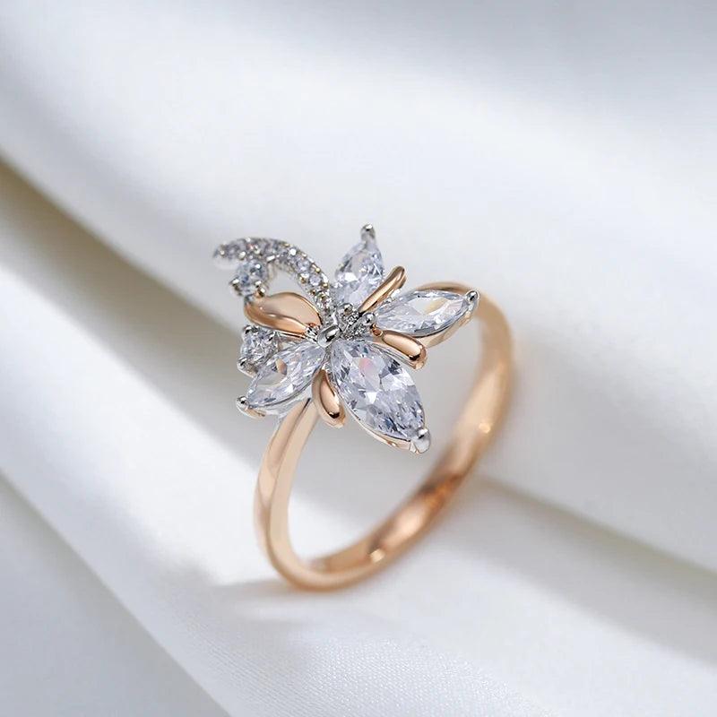 Sparkle Cubic Zirconia Flower Cocktail Ring - SHExFAB