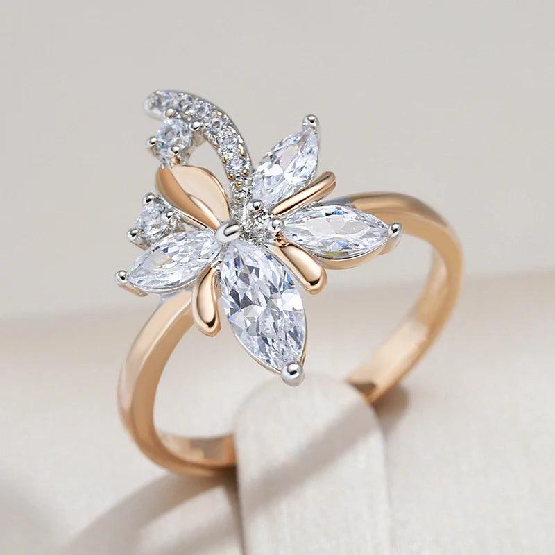 Sparkle Cubic Zirconia Flower Cocktail Ring - SHExFAB